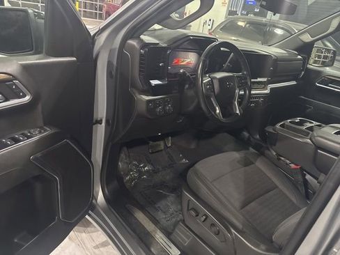 Used 2023 Chevrolet Silverado 1500 RST image 12