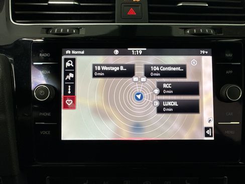 Used 2021 Volkswagen GTI SE FWD image 24