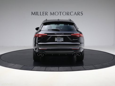 New 2025 Maserati Grecale GT image 6