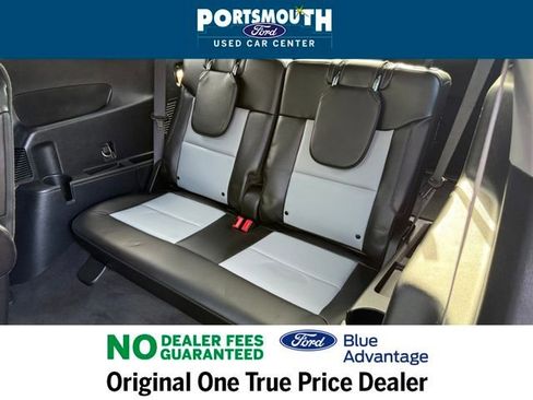 Used 2022 Ford Explorer XLT w/ Equipment Group 202A image 8