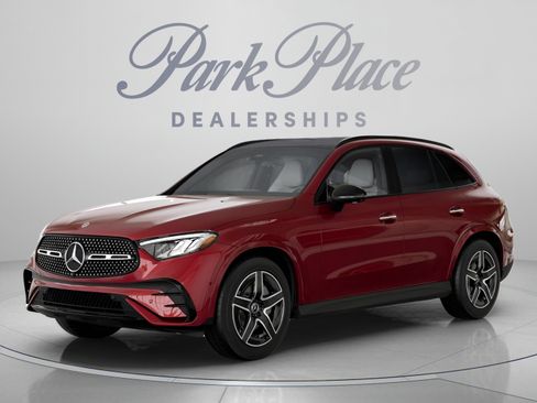 Certified 2026 Mercedes-Benz GLC 300 image 1