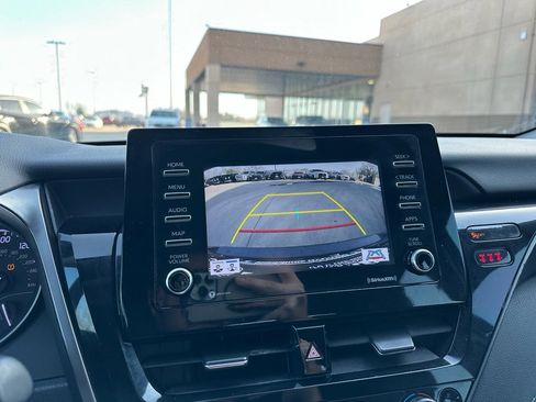 Used 2023 Toyota Camry SE w/ Convenience Package image 20