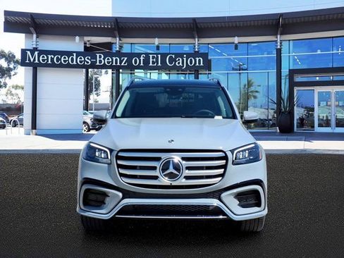 New 2026 Mercedes-Benz GLS 450 4MATIC image 2