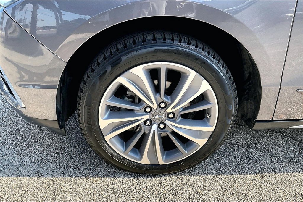Used 2018 Acura MDX w/ Technology Package FWD image 10