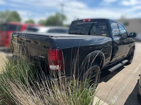 Used 2021 RAM 1500 Classic Warlock w/ Electronics Group AWD/4WD image 3