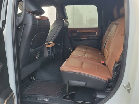 Used 2023 RAM 3500 Limited image 12