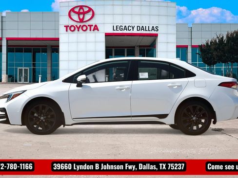 New 2026 Toyota Corolla SE image 5