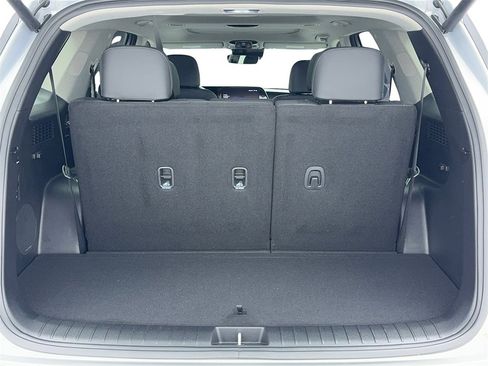 Used 2023 Hyundai Palisade Limited image 13