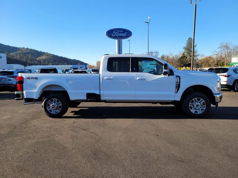 New 2026 Ford F350 Lariat image 4