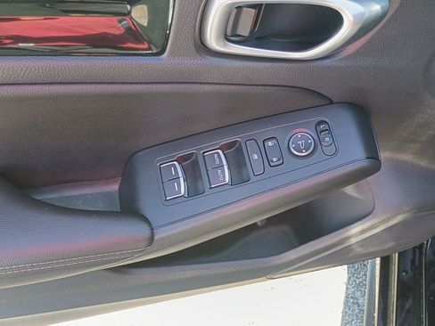 Used 2023 Honda Civic EX-L image 17
