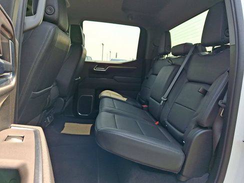Used 2026 GMC Sierra 1500 SLT AWD/4WD image 10