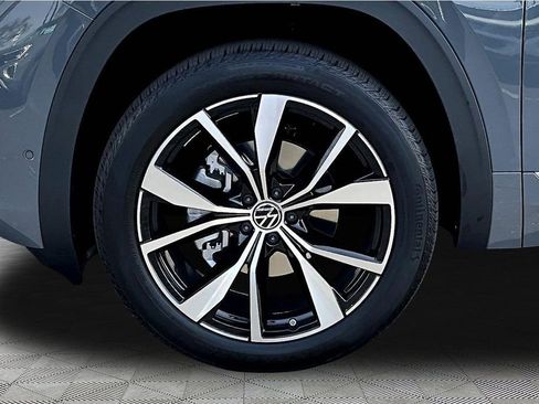 New 2026 Volkswagen Atlas SEL Premium R-Line image 31