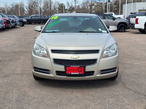 Used 2010 Chevrolet Malibu LT w/ Power Convenience Package image 9