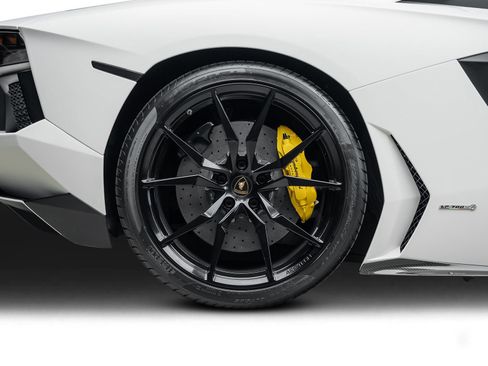 Used 2014 Lamborghini Aventador LP 700-4 AWD/4WD image 31