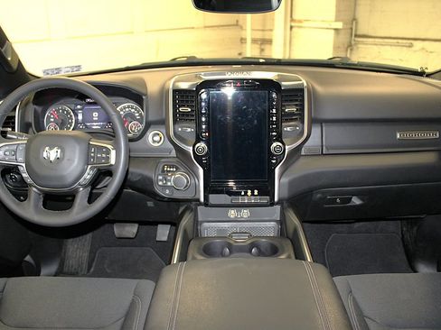 Used 2026 RAM 1500 Big Horn AWD/4WD image 9