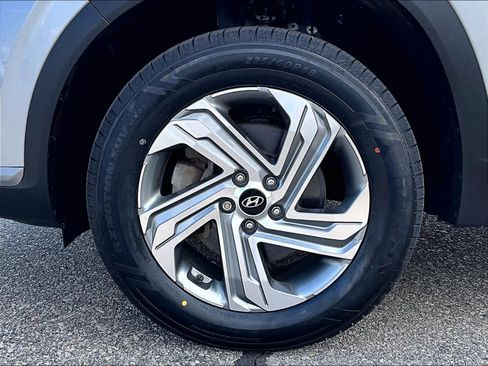 Used 2023 Hyundai Santa Fe SEL w/ Cargo Package image 7