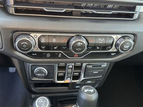 New 2025 Jeep Wrangler Sport S image 26