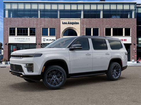 New 2026 Jeep Grand Wagoneer 4WD image 2