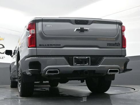 Used 2026 Chevrolet Silverado 1500 High Country AWD/4WD image 54