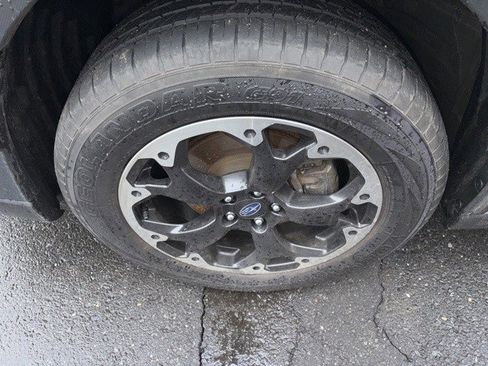 Used 2023 Subaru Crosstrek 2.0i image 10