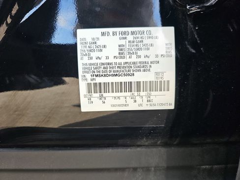 Used 2021 Ford Explorer XLT w/ Equipment Group 202A AWD/4WD image 37