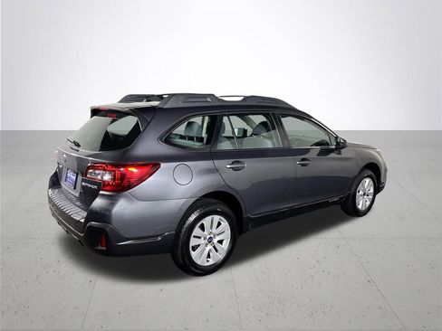 Used 2019 Subaru Outback 2.5i AWD/4WD image 6