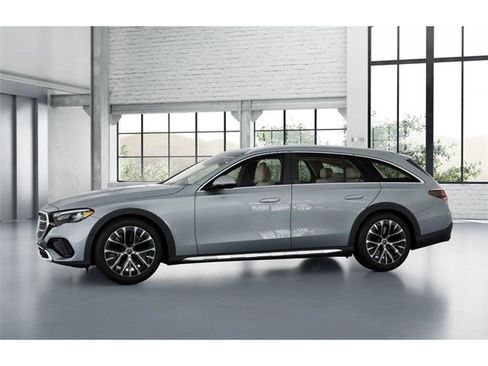 New 2026 Mercedes-Benz E 450 4MATIC All-Terrain Wagon image 36