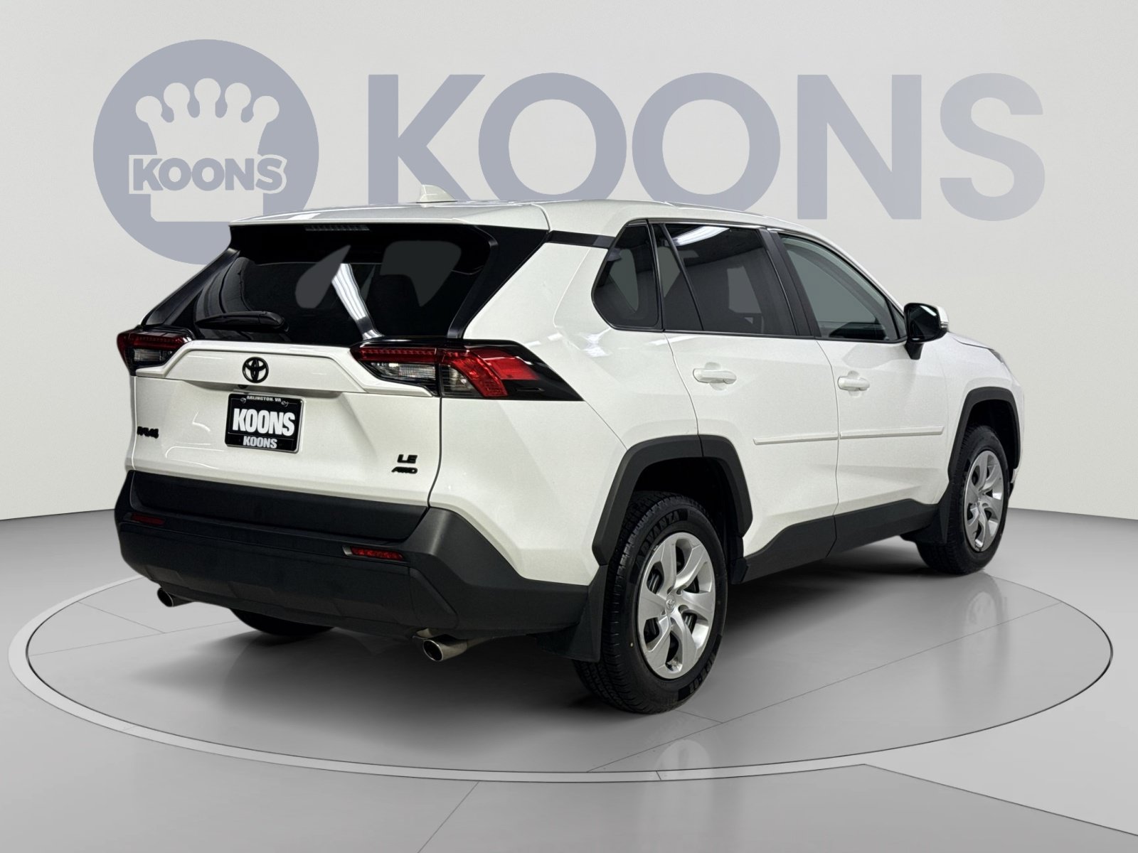 Used 2025 Toyota RAV4 LE AWD/4WD image 20