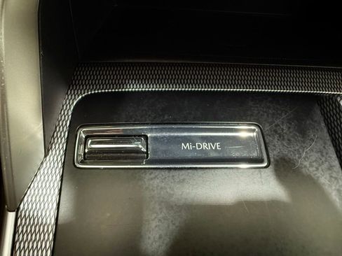 Used 2025 MAZDA CX-70 3.3 Turbo w/ Premium Package image 37