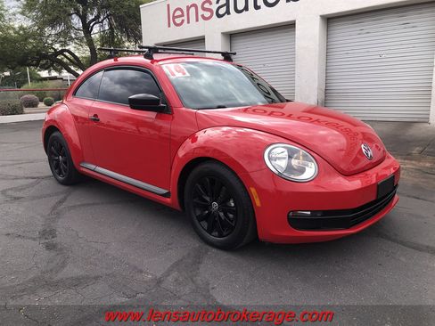 Used 2014 Volkswagen Beetle 1.8T image 2