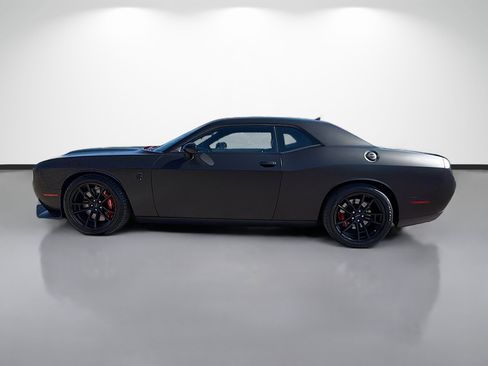 Used 2023 Dodge Challenger SRT Hellcat image 6