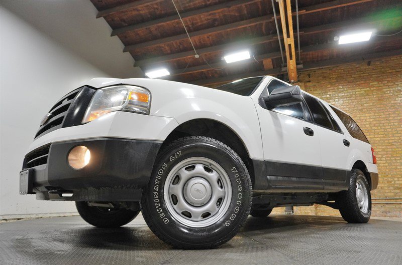 Used 2013 Ford Expedition XL w/ HD Trailer Tow Pkg AWD/4WD image 3