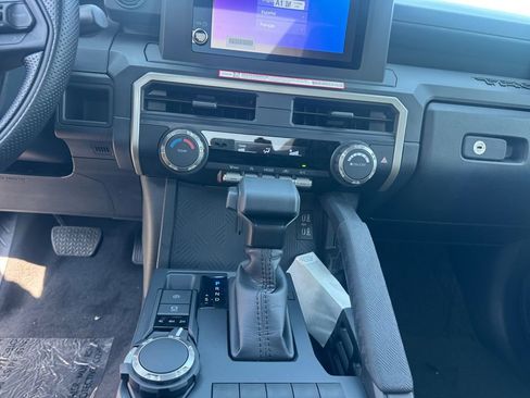 New 2026 Toyota Tacoma SR AWD/4WD image 11