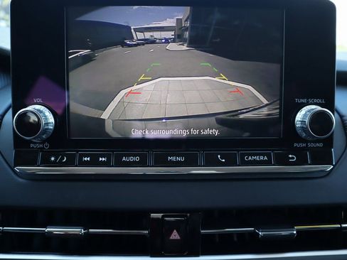 Used 2024 Mitsubishi Outlander SE Black Edition image 22