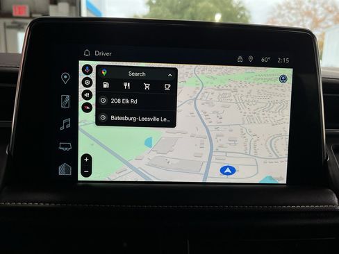 Used 2023 Chevrolet Suburban Premier image 19