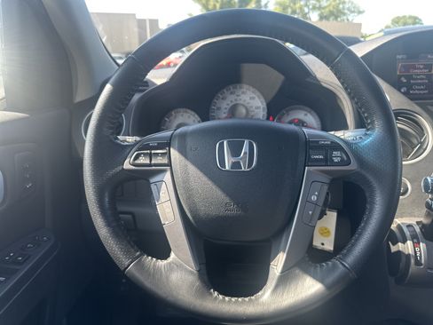 Used 2012 Honda Pilot Touring image 22