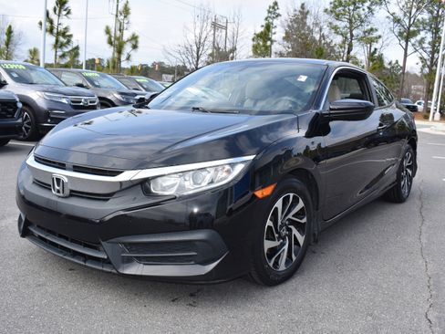 Used 2018 Honda Civic LX-P image 5