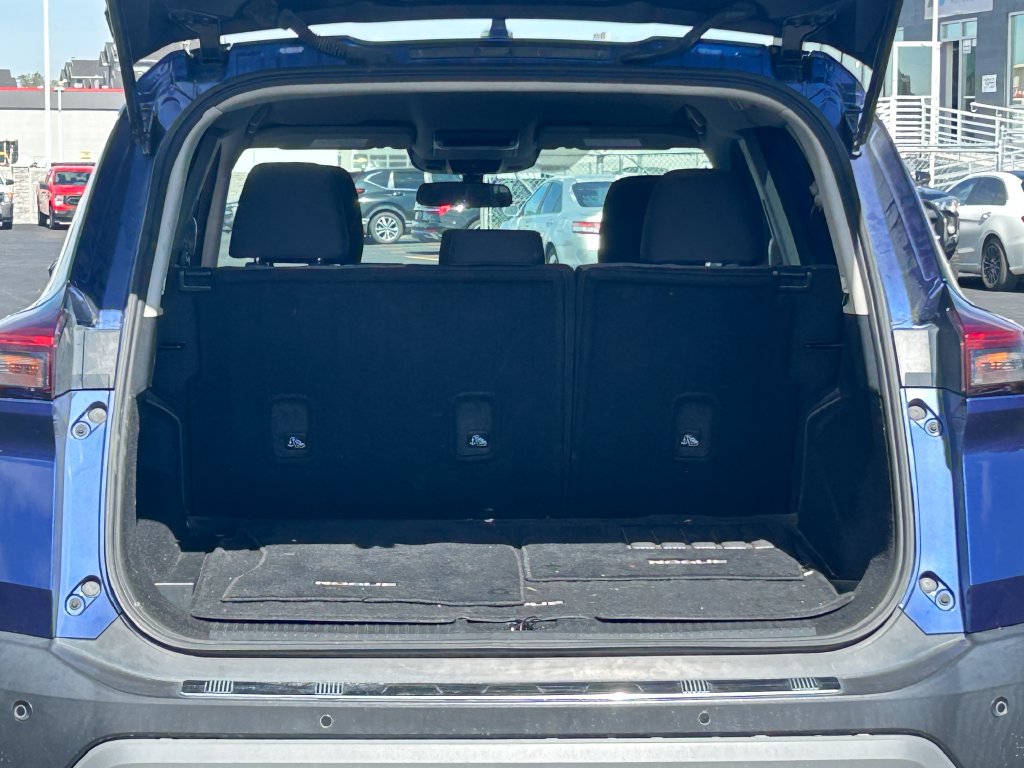 Used 2022 Nissan Rogue SV AWD/4WD image 29