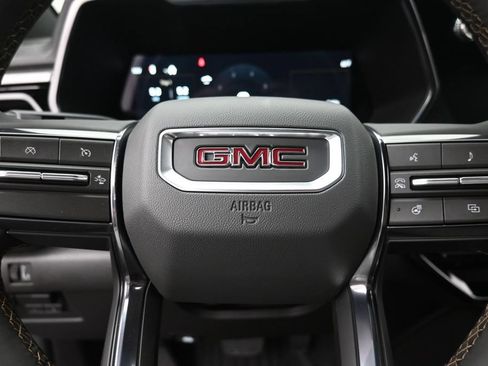 New 2026 GMC Canyon AT4 w/ Technology Plus Package AWD/4WD image 17
