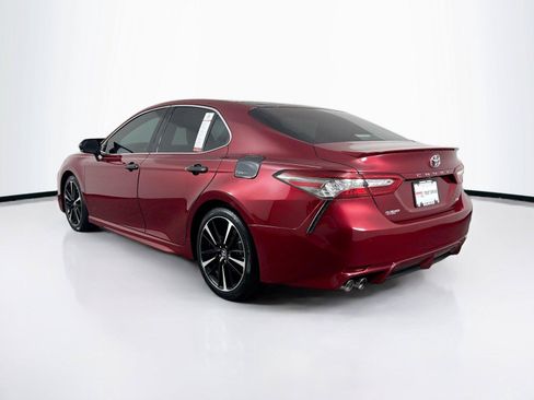 Used 2018 Toyota Camry XSE FWD image 12