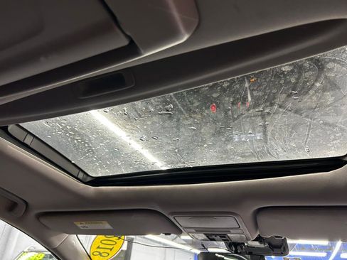 Used 2018 Honda Odyssey EX-L image 25