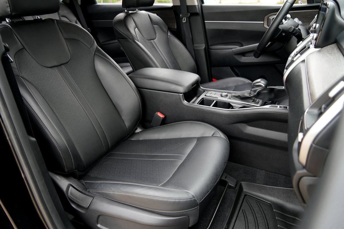 Used 2022 Kia Sorento S AWD/4WD image 8