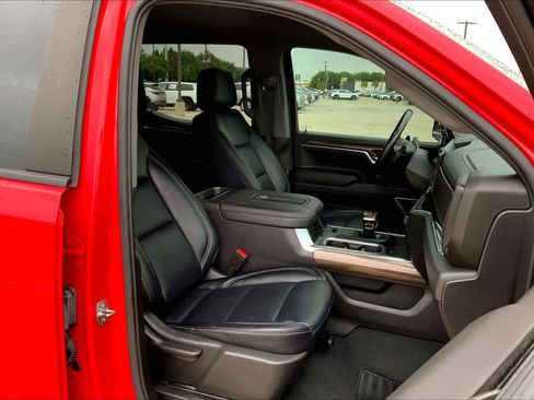 Used 2022 Chevrolet Silverado 1500 RST w/ All Star Edition Plus image 9