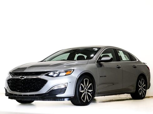 Used 2023 Chevrolet Malibu RS FWD image 3