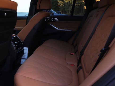 New 2026 BMW X5 xDrive50e w/ Climate Comfort Package image 13