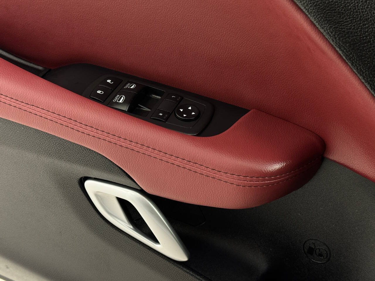 Used 2021 Dodge Challenger SXT RWD image 56