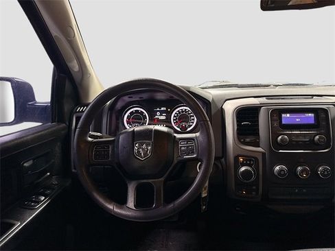 Used 2019 RAM 1500 Express image 22