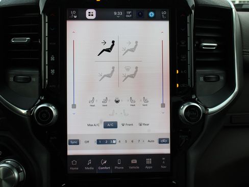 New 2026 RAM 1500 Laramie image 17