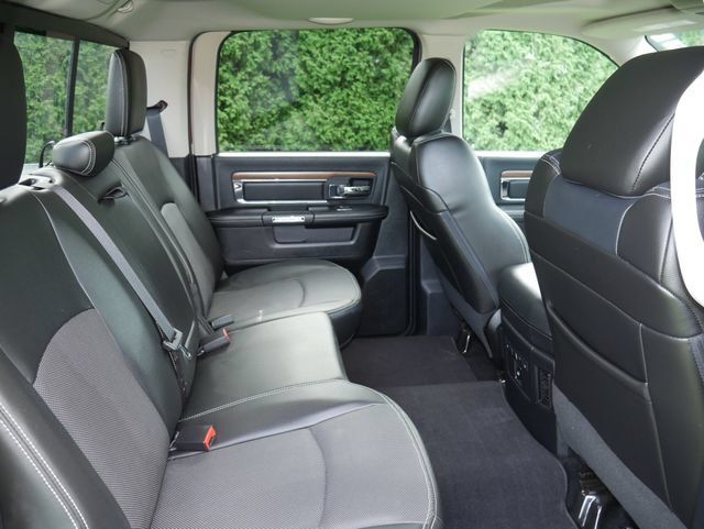 Used 2014 RAM 1500 Laramie w/ Convenience Group AWD/4WD image 27