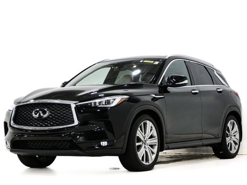Used 2020 INFINITI QX50 Sensory w/ Proactive Package AWD/4WD image 3